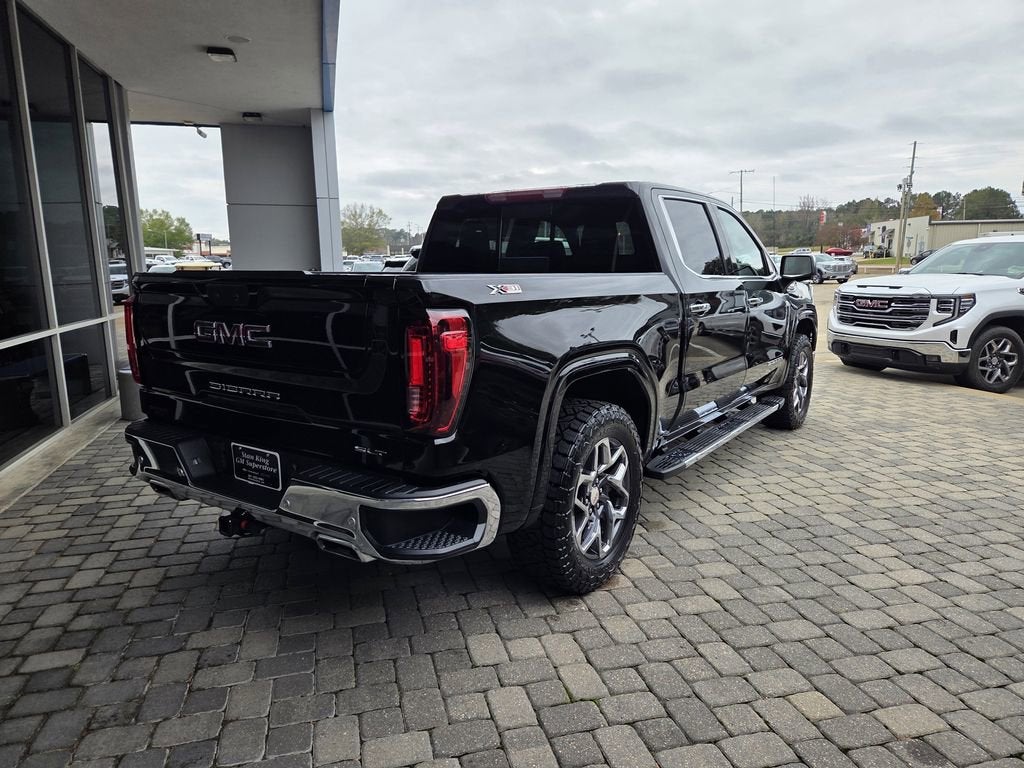 2025 GMC Sierra 1500 SLT