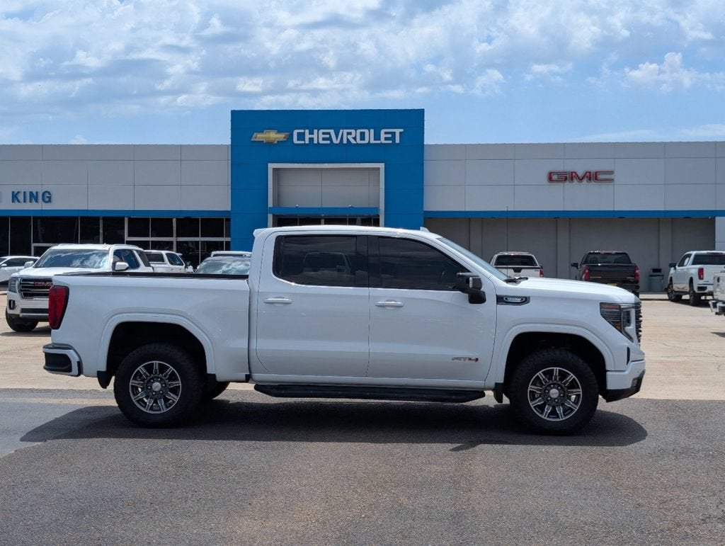 2024 GMC Sierra 1500 AT4