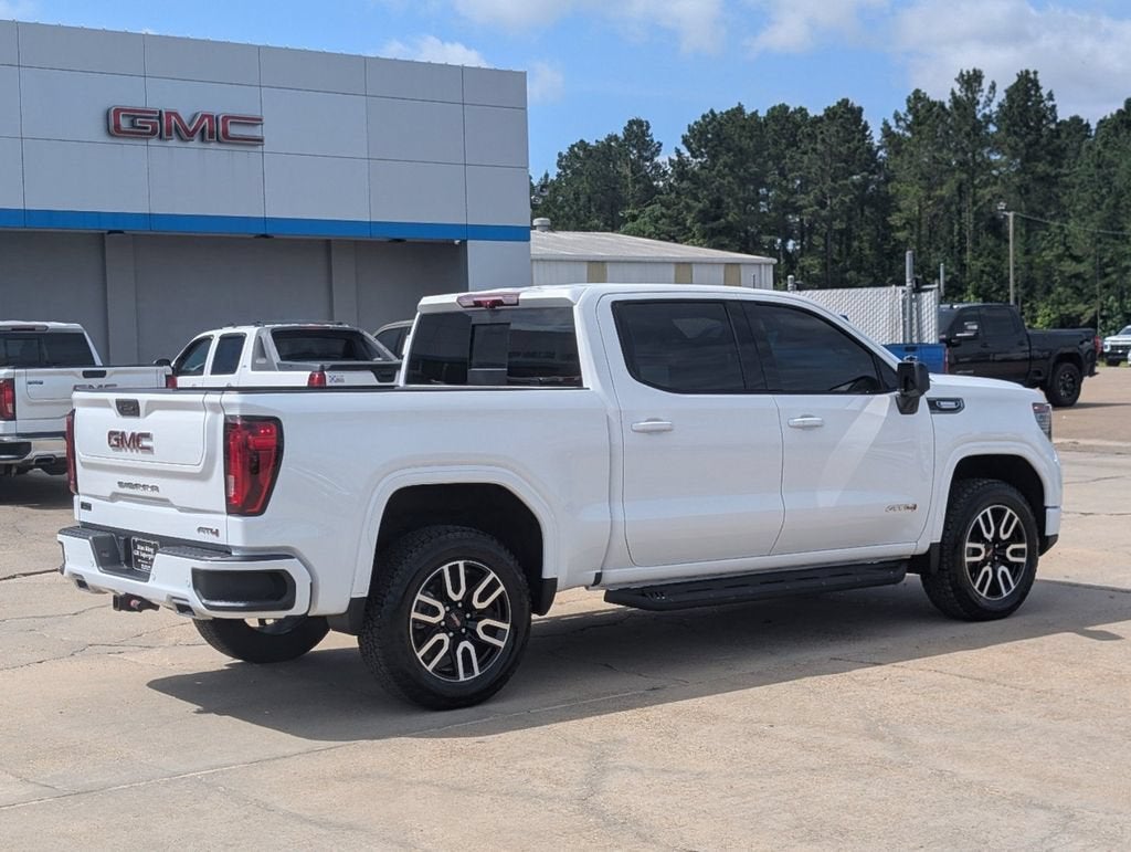 2025 GMC Sierra 1500 AT4