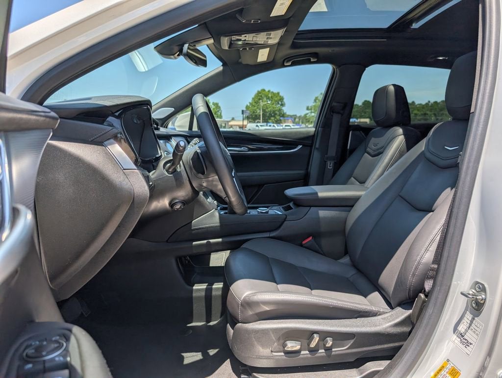 2025 Cadillac XT5 Premium Luxury
