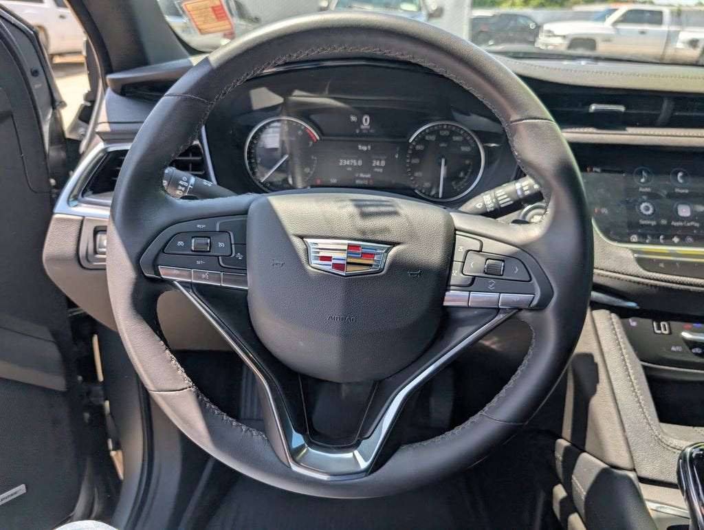 2023 Cadillac XT6 Luxury