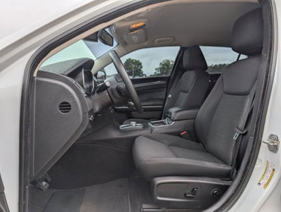2018 Chrysler 300 Touring