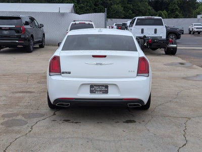 2018 Chrysler 300 Touring