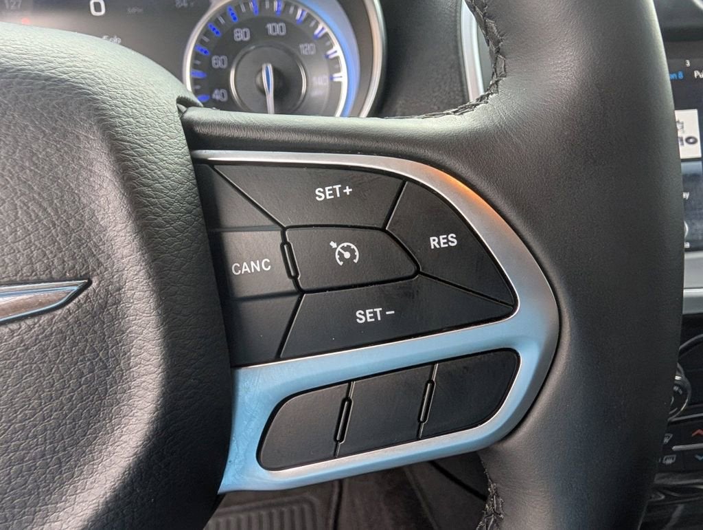 2018 Chrysler 300 Touring