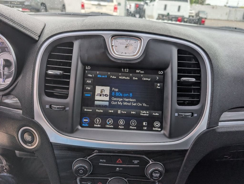 2018 Chrysler 300 Touring