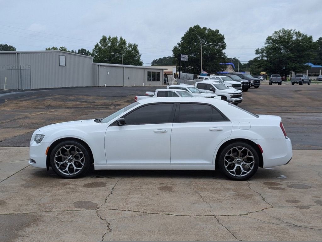 2018 Chrysler 300 Touring