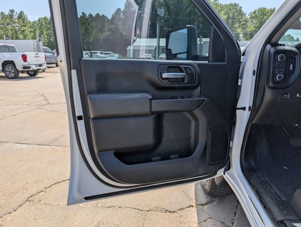 2024 Chevrolet Silverado 2500 HD Custom