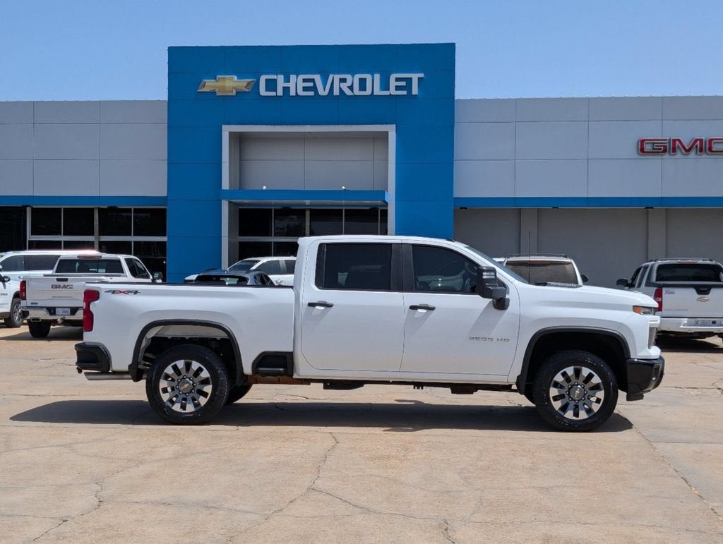 2024 Chevrolet Silverado 2500 HD Custom