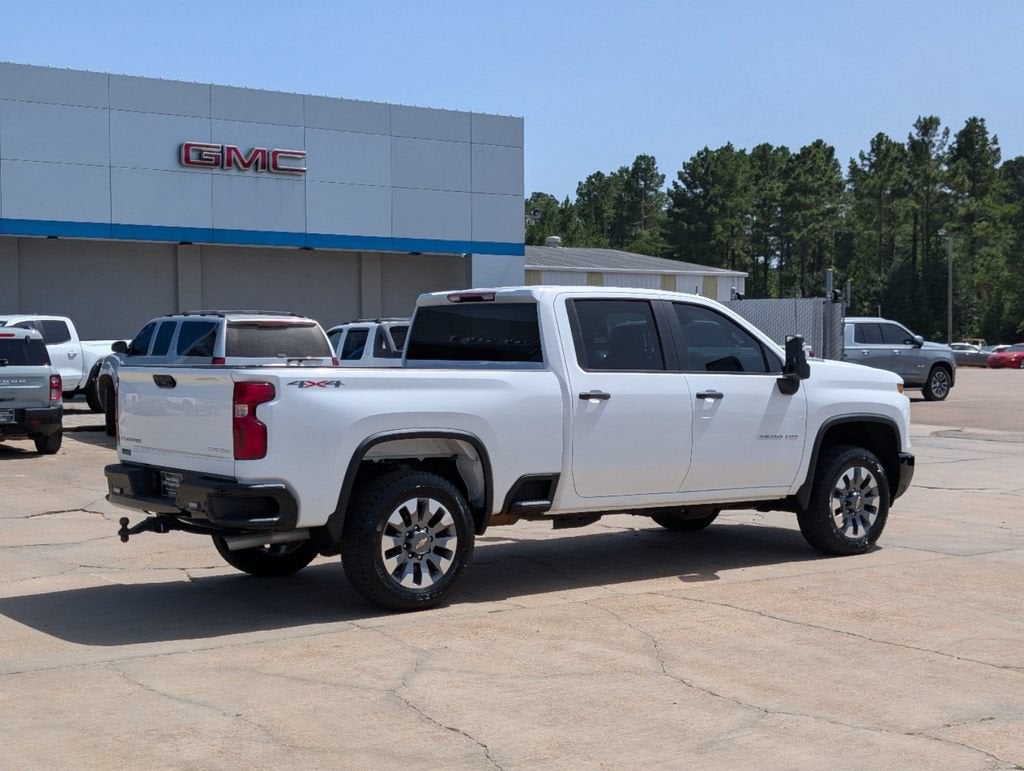 2024 Chevrolet Silverado 2500 HD Custom
