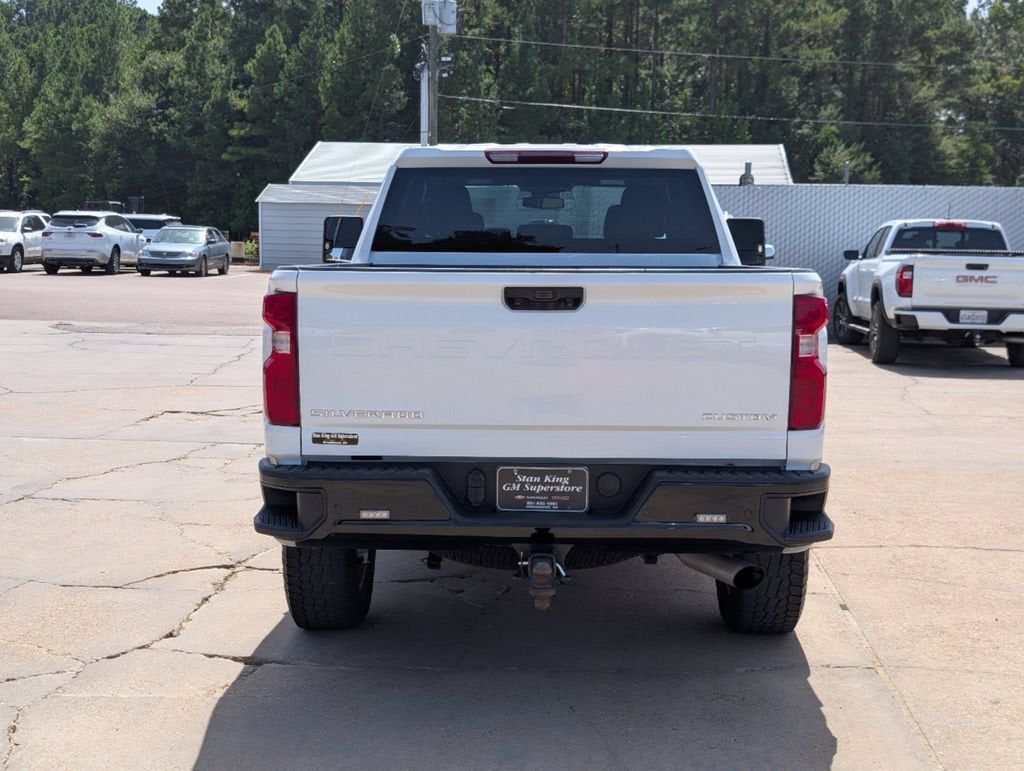 2024 Chevrolet Silverado 2500 HD Custom