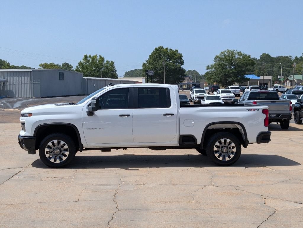 2024 Chevrolet Silverado 2500 HD Custom