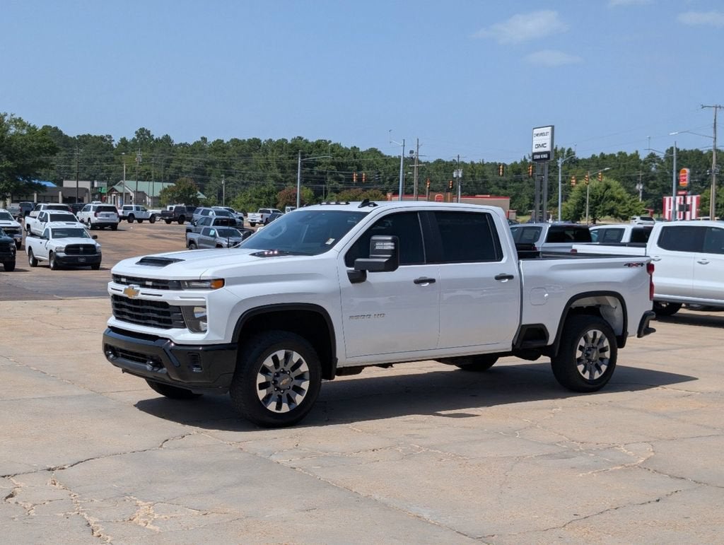 2024 Chevrolet Silverado 2500 HD Custom