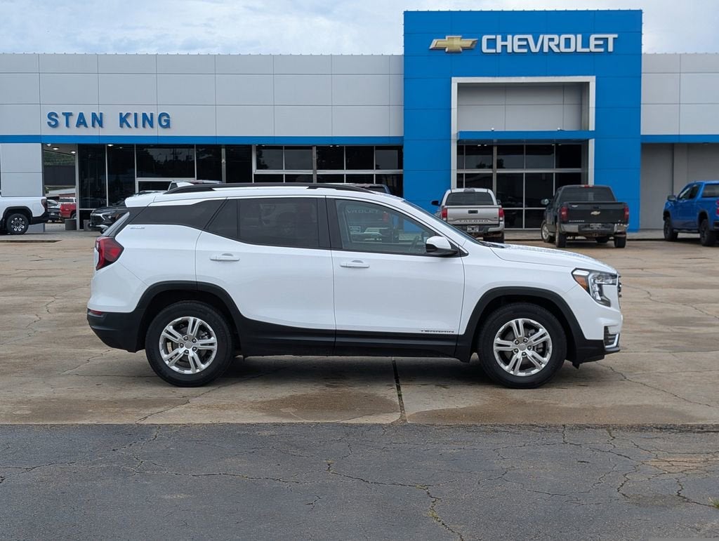 2022 GMC Terrain SLE