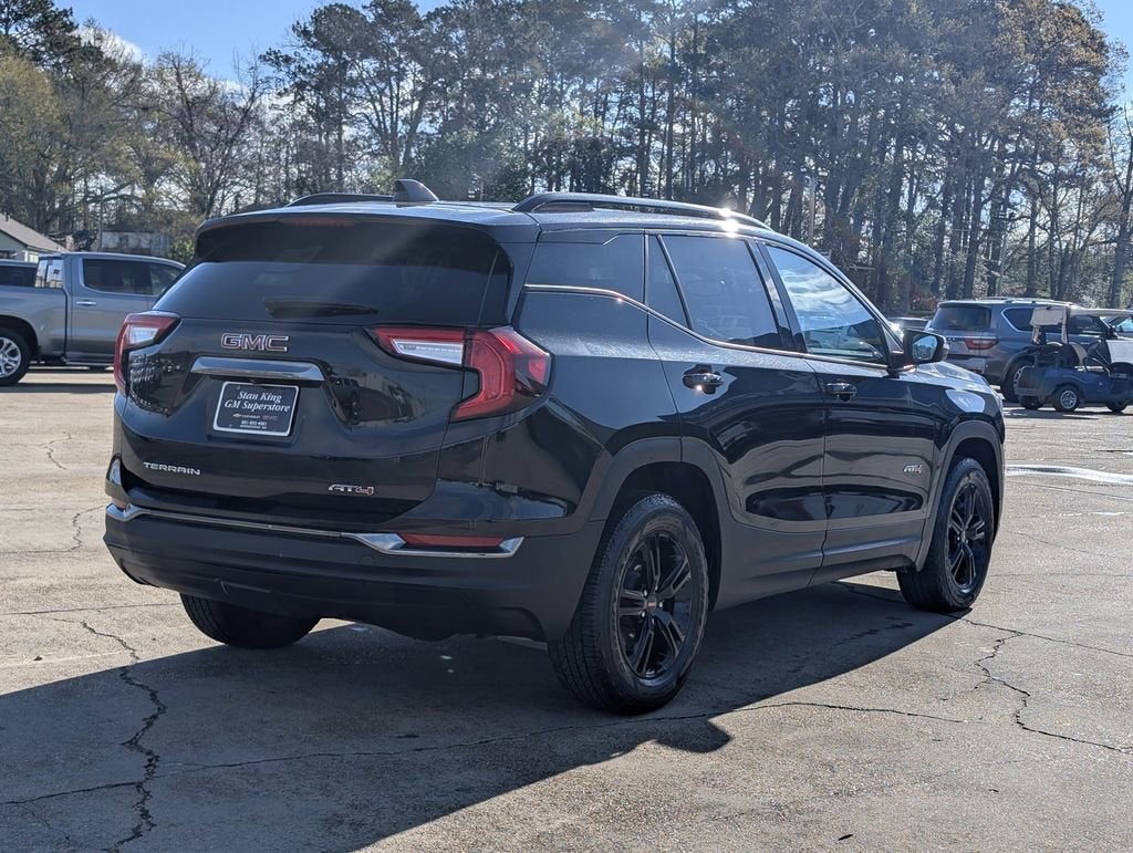 2023 GMC Terrain AT4