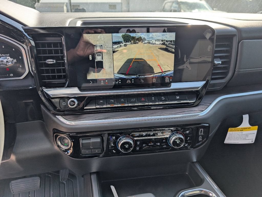 2026 GMC Sierra 1500 SLT - Photo 9