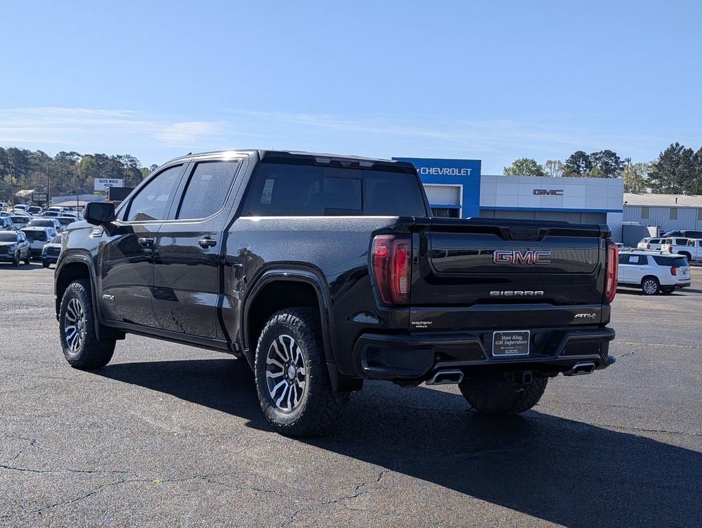 2023 GMC Sierra 1500 AT4