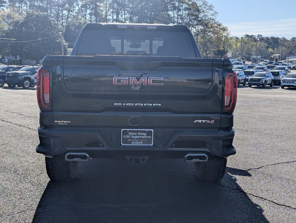 2023 GMC Sierra 1500 AT4
