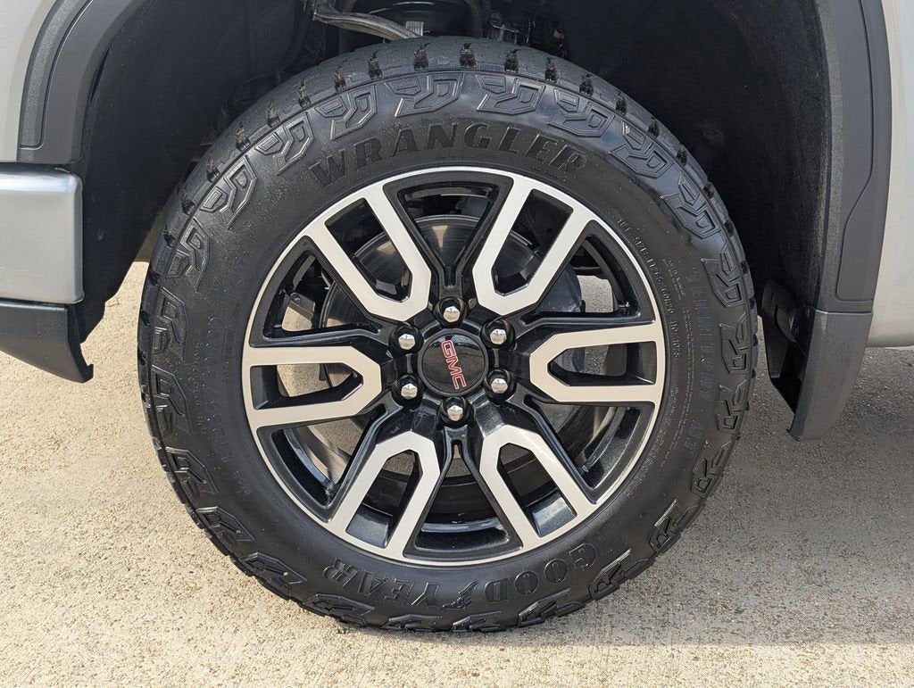 2024 GMC Sierra 1500 AT4