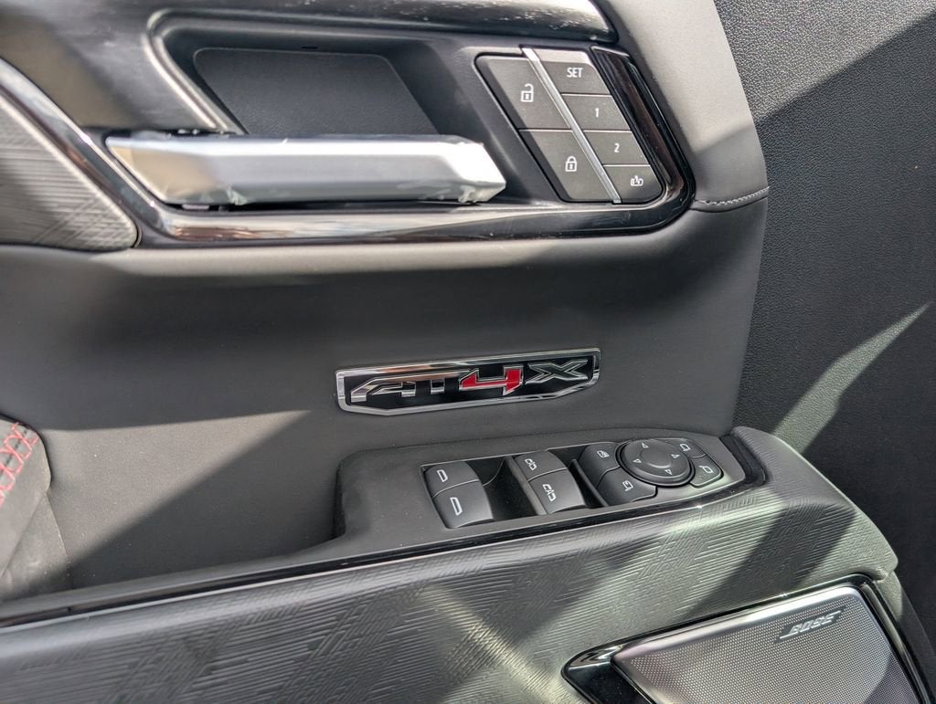 2026 GMC Sierra 1500 AT4X