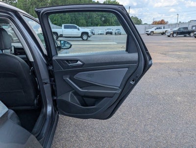 2025 Volkswagen Jetta SE