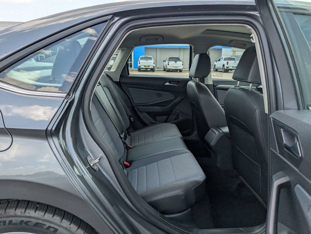 2025 Volkswagen Jetta SE
