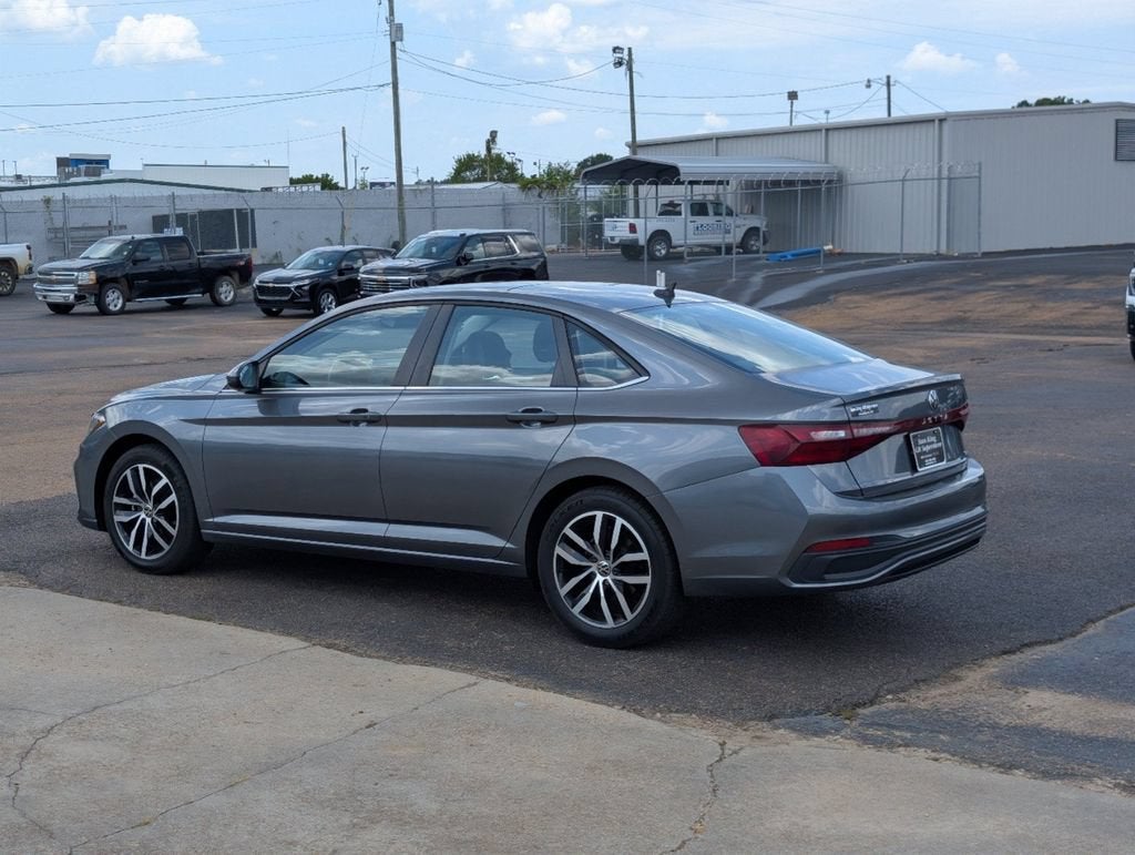 2025 Volkswagen Jetta SE