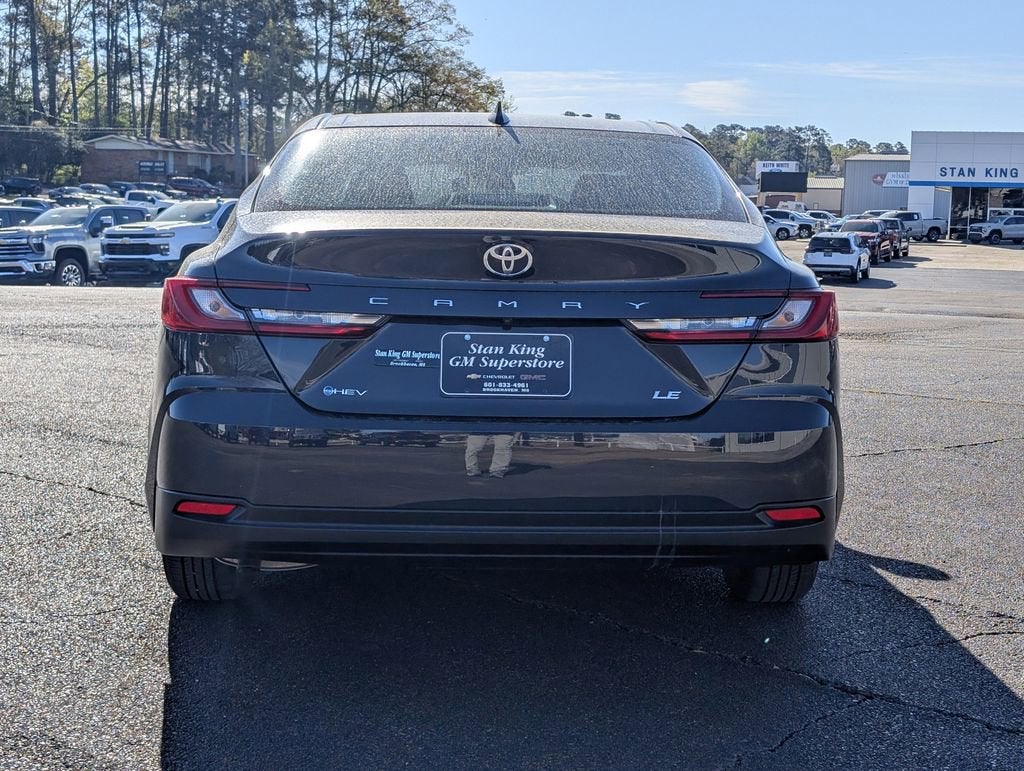 2025 Toyota Camry LE