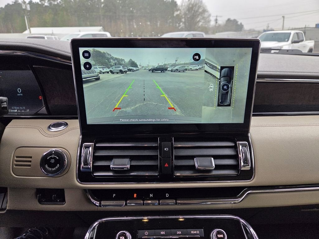 2022 Lincoln Navigator L Reserve