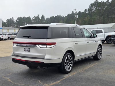 2022 Lincoln Navigator L Reserve
