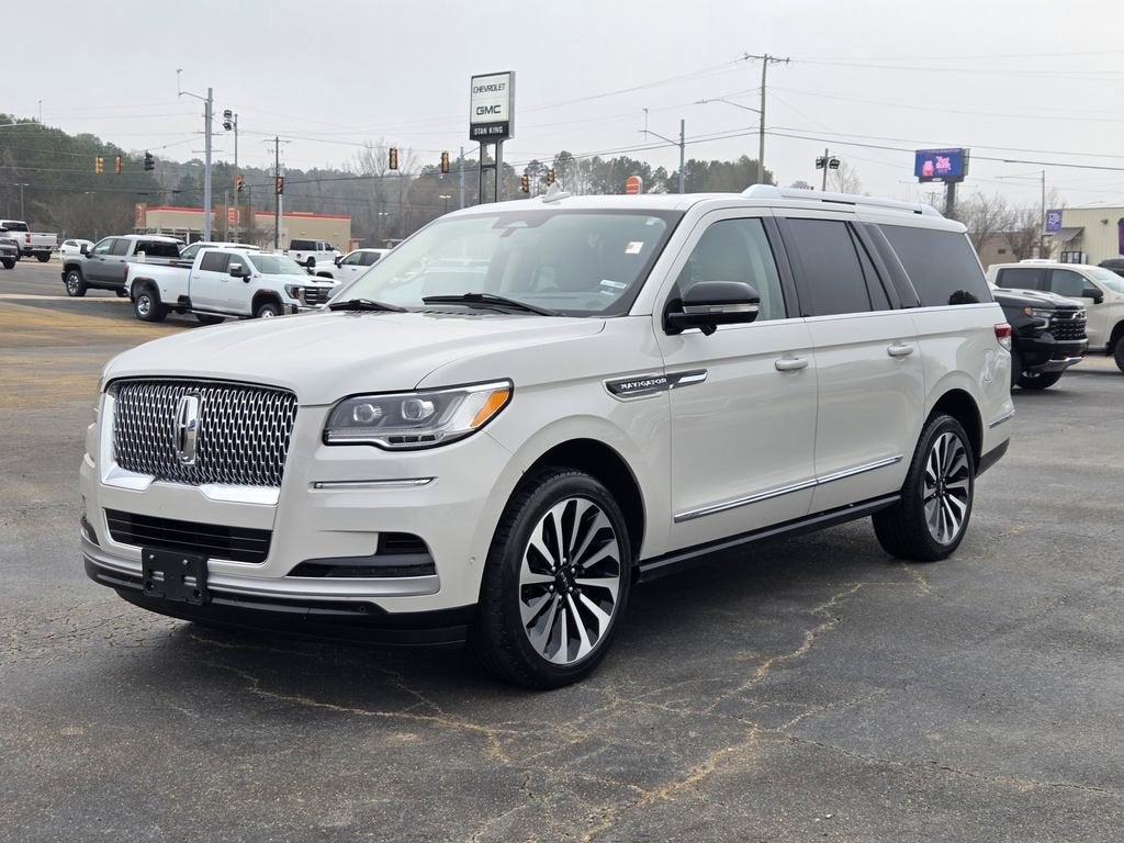 2022 Lincoln Navigator L Reserve