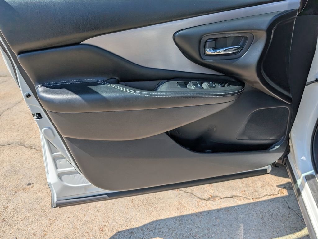 2022 Nissan Murano SV