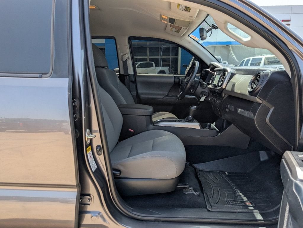 2017 Toyota Tacoma SR5