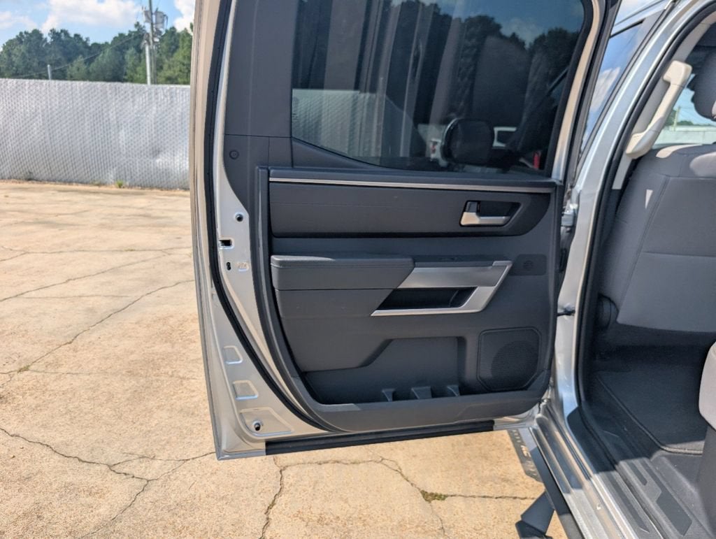 2022 Toyota Tundra 4WD SR5