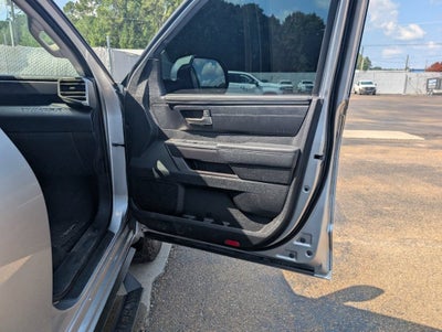 2022 Toyota Tundra 4WD SR5