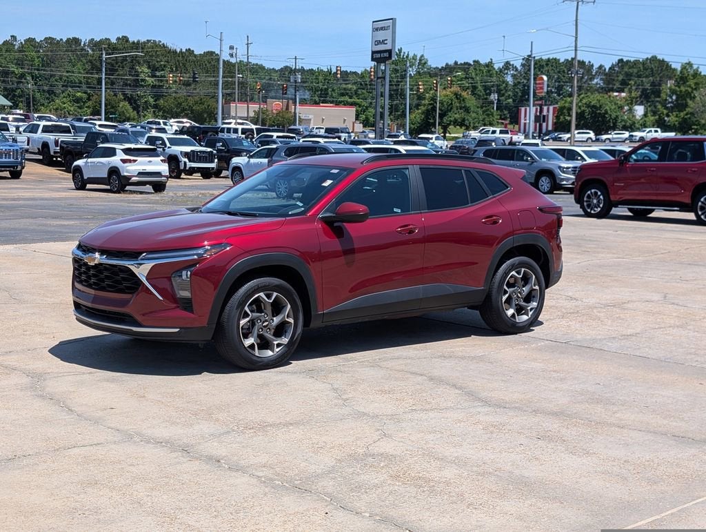 2025 Chevrolet Trax LT