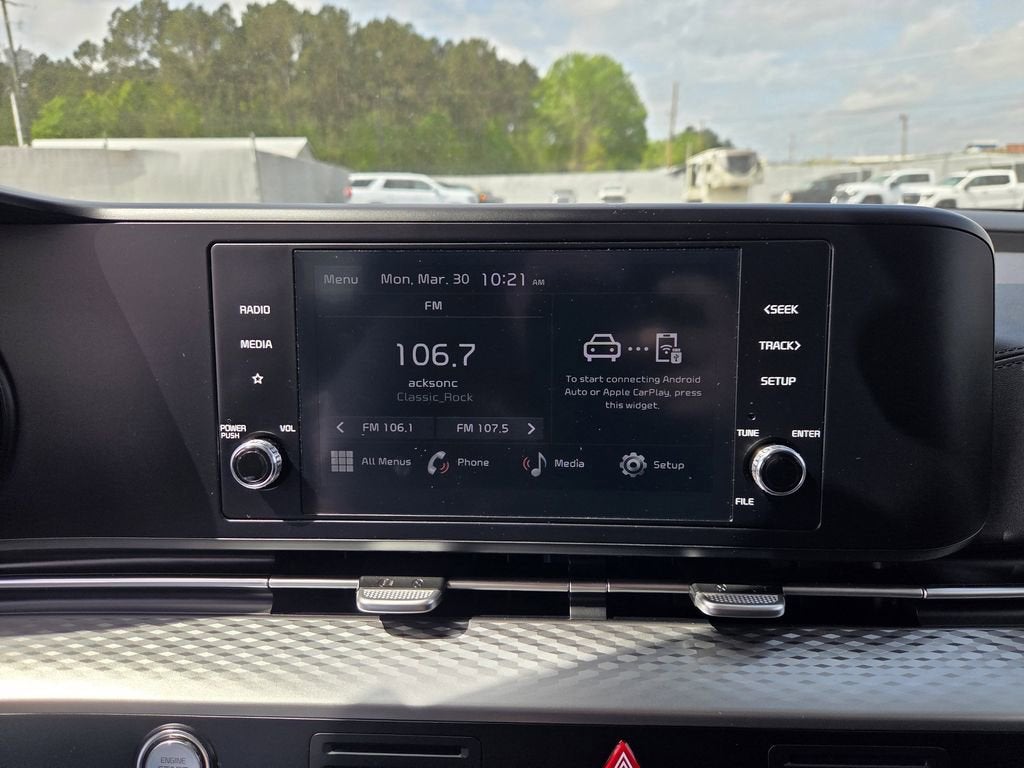 2024 Kia Carnival LX