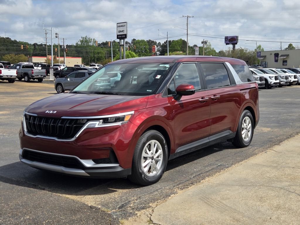 2024 Kia Carnival LX