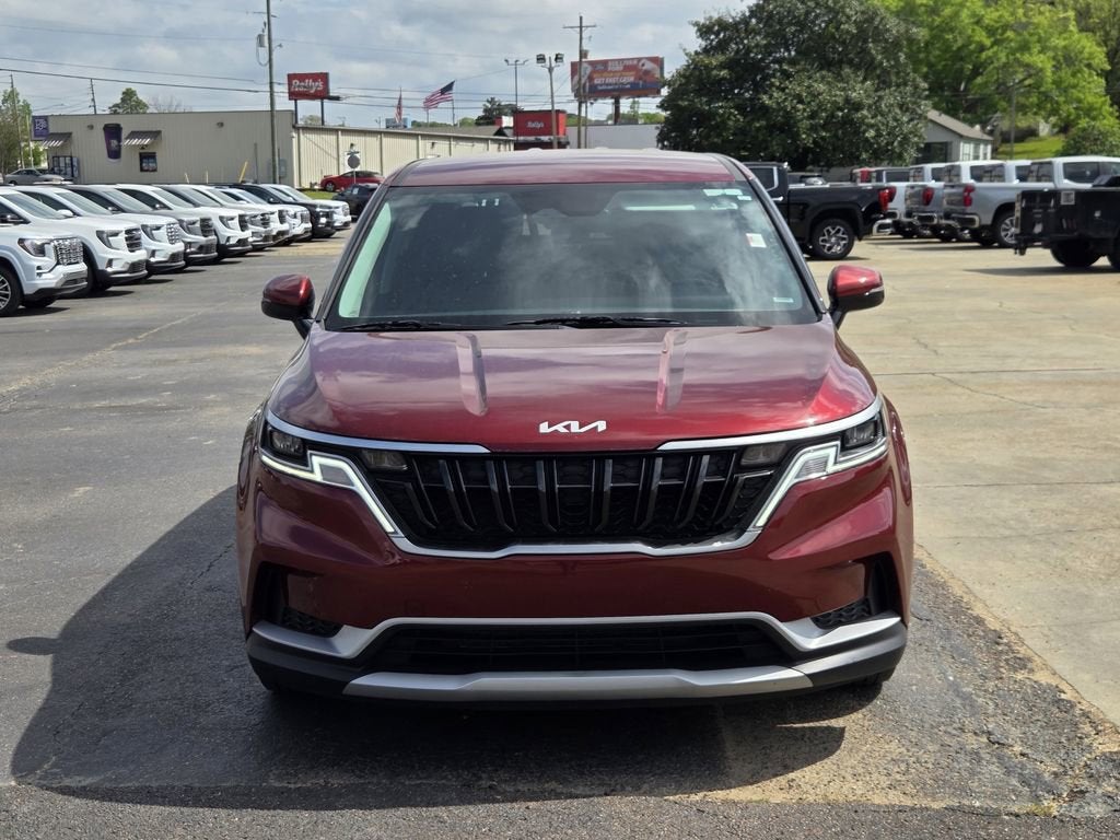 2024 Kia Carnival LX