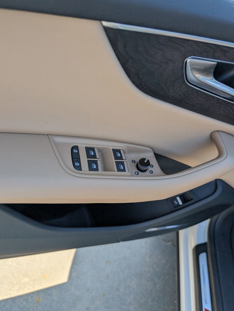 2019 Audi Q8 Prestige